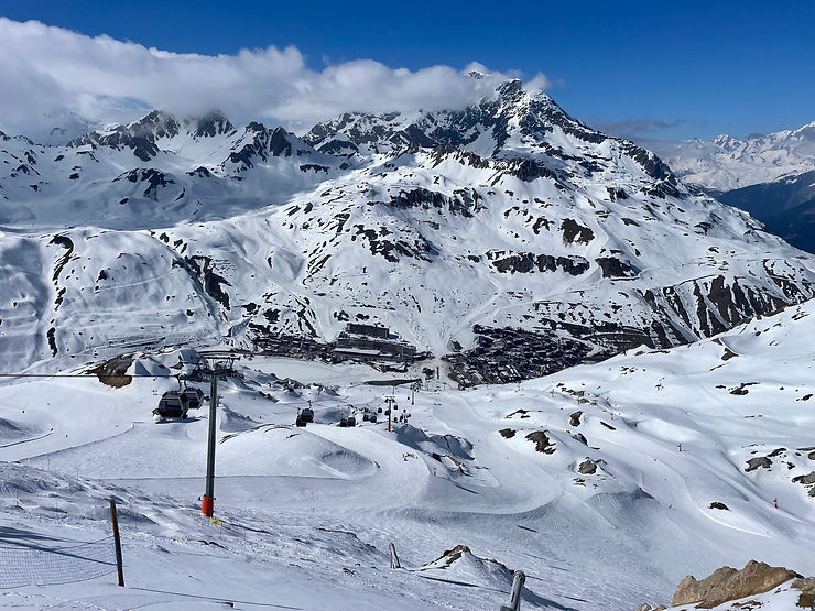 View lookout from Val d'Isere to Tignes ski resort