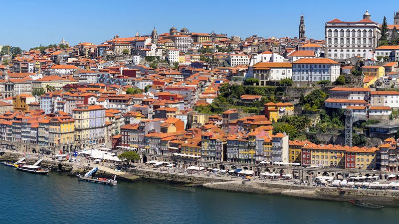 Cruise and Hikes in The Douro Valley, A Nature Lover’s Dream (port-to-port cruise) – Cruise photo