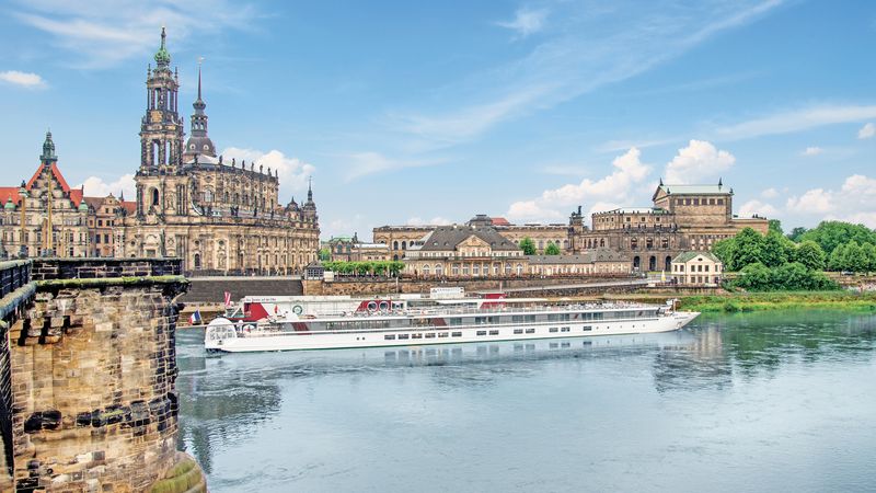 New Year’s on a cruise, between Berlin and Prague (port-to-port cruise) – Cruise photo