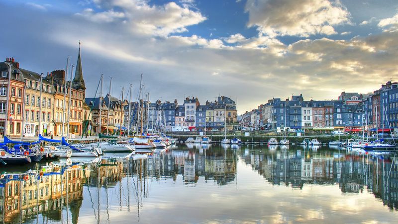 Fall Festival: Legendary Paris – Cruise photo