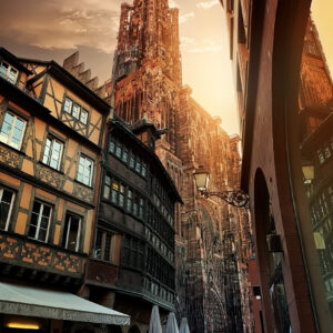 New Year's Cruise: Sparkles and Lights on the Rhine - Between Strasbourg and Amsterdam, celebrate the turn of the year in a magical setting.