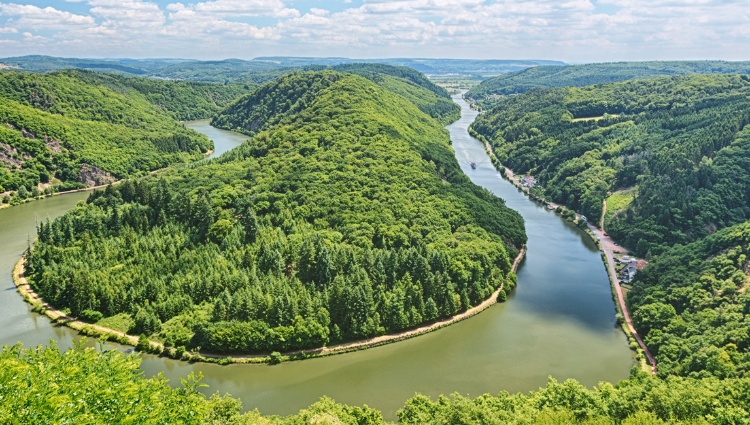 A Cruise Through Four Exquisite European Valleys (port-to-port cruise) – Allemagne Boucle De La Sarre Le Rhin Et Ses Affluents Shutterstock