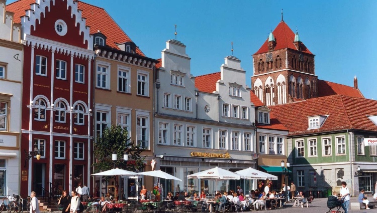 From Copenhagen to Berlin: The Baltic Sea and the Oder and Havel Rivers (port-to-port cruise) – Allemagne Mer Baltique Greifswald Place German National Tourist Board