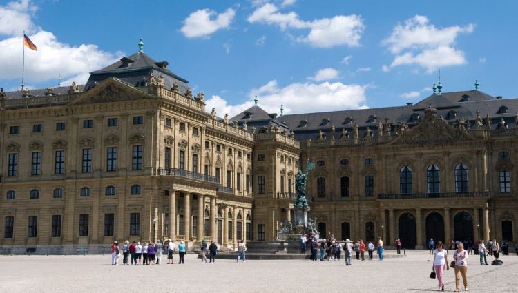 Trans-European cruise from Strasbourg to Budapest (port-to-port cruise) – Allemagne Rhin Wurtzbourg Residence Gregory Gerault