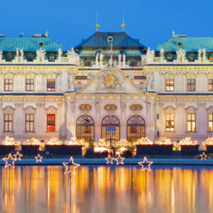 Christmas on the Danube (port-to-port cruise) – Autriche Danube Vienne Croisieurope Slider Mvi Aipp Shutterstock