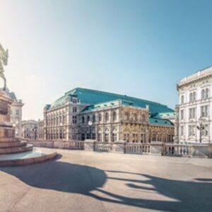 Hiking cruises in the former Austro-Hungarian Empire (port-to-port cruise) – Autriche Danube Vienne Croisieurope Vignette Vbu Es Shutterstock