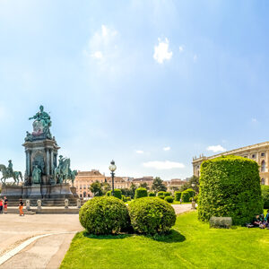 From the Blue Danube to the Black Sea (port-to-port cruise) – Autriche Danube Vienne Croisieurope Vignette Vbv Be Shutterstock