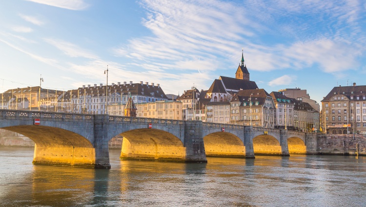 Magical Christmas extravaganzas in Alsace and Switzerland along the Rhine (port-to-port cruise) – Bale Sh458759533 Grassmemo Shutterstock Grassmemo