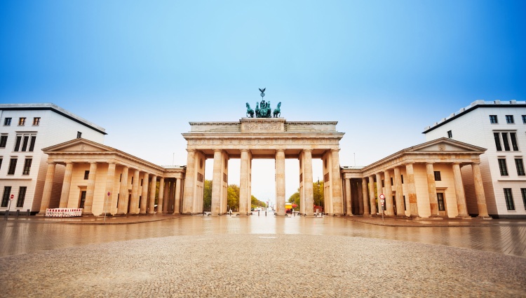 From Berlin to Copenhagen The Havel, the Oder and the Baltic sea (port-to-port cruise) – Berlin Porte Brandeburg 123rf 123 Rf