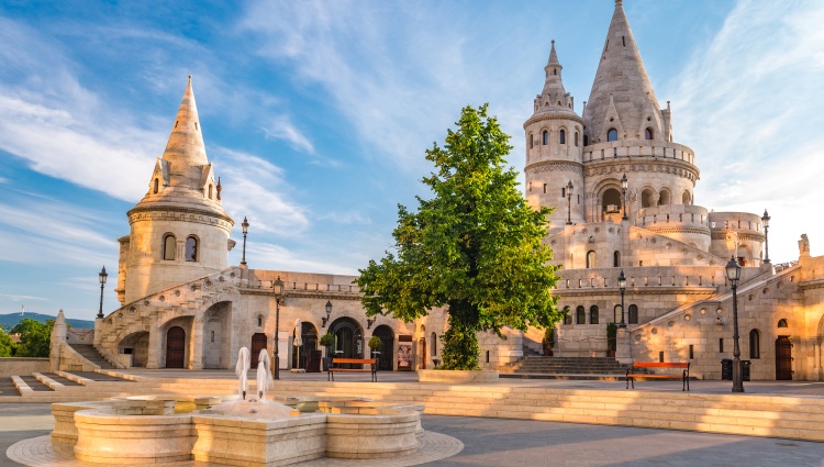 Trans-European cruise from Budapest to Strasbourg (port-to-port cruise) – Budapest Tour Pecheurs Noppasin Noppasin