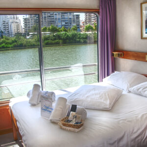 Amazing Andalusia: Enchanting Villages, Traditional Architecture, and Fabulous Cuisine (port-to-port cruise) – Cabine Cu Pont Superieur Ms Belle De Cadix Guadalquivir Crosisieurope Janos Bona