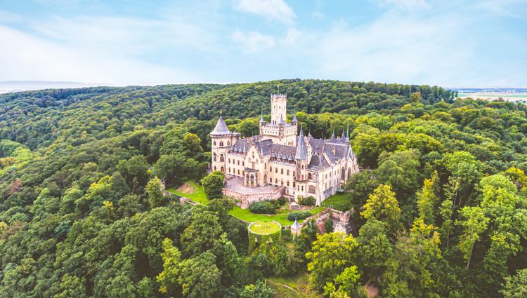 From Berlin to Hanover, a Captivating Trip through German History and Its Cultural Beauty (port-to-port cruise) – Chateau Marienburg Foret Pattensen Ad237622882 Tsuguliev Adobe Stock
