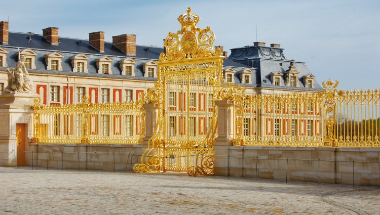 The Must-see Sights of the Seine Valley (port-to-port cruise) – Chateaux Versailles S F S F
