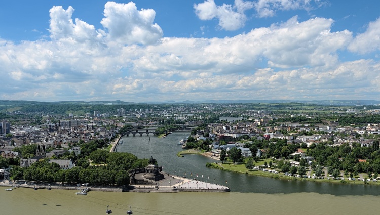 New Year in the Romantic Rhine valley (port-to-port cruise) – Coblence 123rf 123 Rf