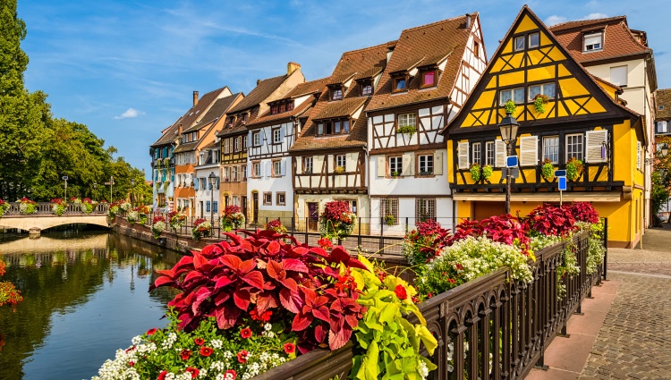 From the Heart of Alsace to Summits in the Swiss Alps (port-to-port cruise) – Colmar Mapics Shutterstock