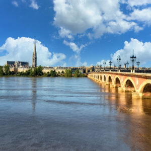 Cruise through the Aquitaine Region from Bordeaux to Royan, along the Gironde Estuary and the Garonne and Dordogne Rivers (port-to-port cruise) – Departs Regions Bordeaux Croisieurope Martin M303