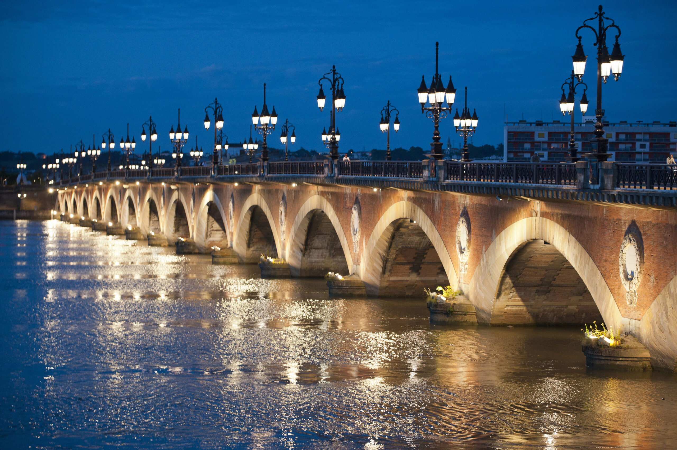 Christmas in the Bordeaux region (port-to-port cruise)
