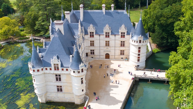 The Loire Valley, a Royal legacy (port-to-port cruise) – France Loire Cahteau Azay Le Rideau Nsn Pp Slider Hp 0419 Es Altitude Drone