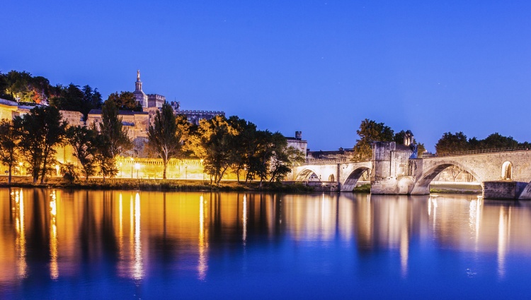 New year in the Rhône Valley (port-to-port cruise) – France Rhone Avignon Nouvel An Croisieurope Slider Apa Shutterstock