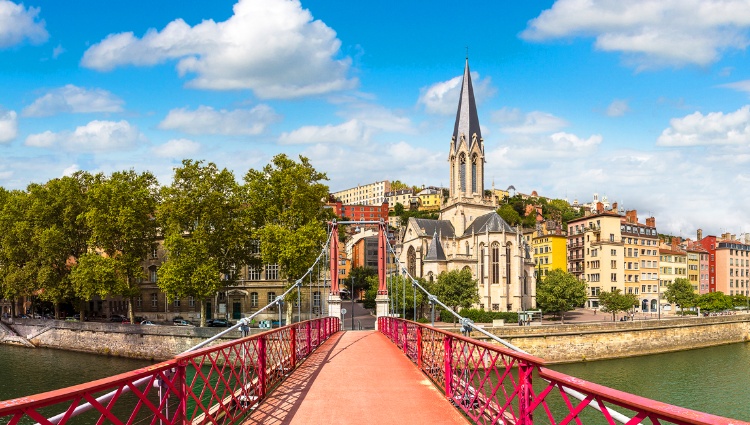 Lyon to the Tip of Provence on the Rhône and Saône Rivers (port-to-port cruise) – France Rhone Lyon Acv Slider Hp 1118 S F