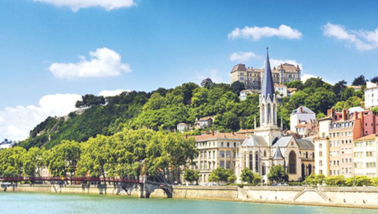 All the must-see sites on the Rhône between Lyon, Provence, and the Camargue with a dinner at Paul Bocuse’s Abbaye de Collonges Restaurant OFFERED (port-to-port cruise) – France Rhone Lyon Croisieurope Vignette Cav Shutterstock