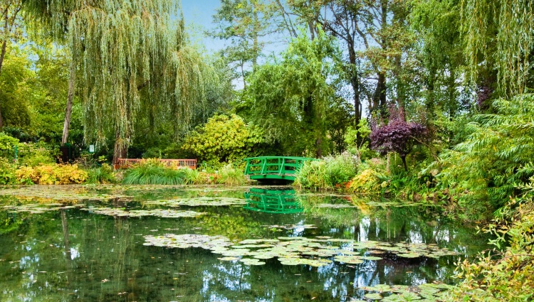 Impressionist Reflections Along the Seine (port-to-port cruise) – Giverny Shutterstock Shutterstock