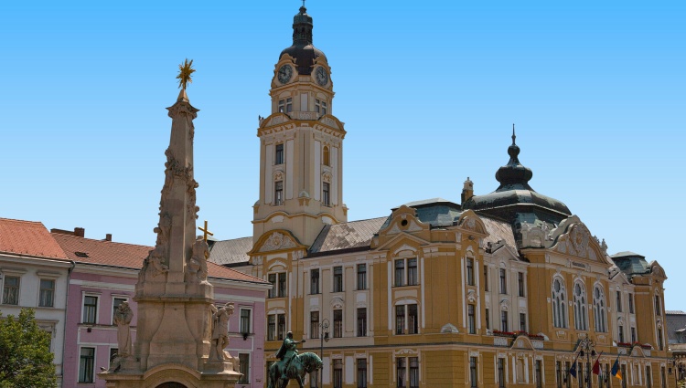 From the Tisza to the Danube, through the Real Hungary (port-to-port cruise) – Hongrie Danube Pecs01 Frantisek Zvardon