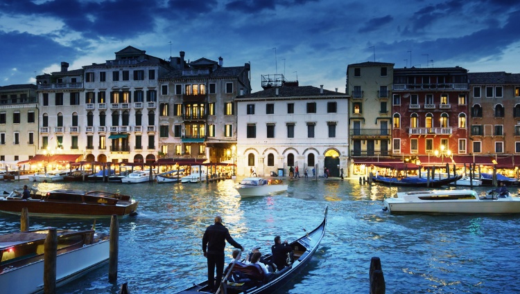 Christmas in Venice (port-to-port cruise) – Italie Po Venise Croisieurope Slider Nov Pp Iakov Kalinin