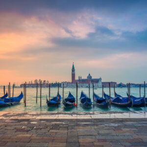 Venice Carnival (port-to-port cruise) – Italie Po Venise Rudy Balasko Shutterstock