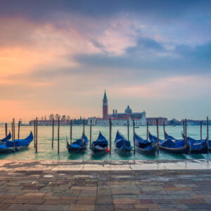 Venice Carnival (port-to-port cruise) – Italie Po Venise Rudy Balasko Shutterstock