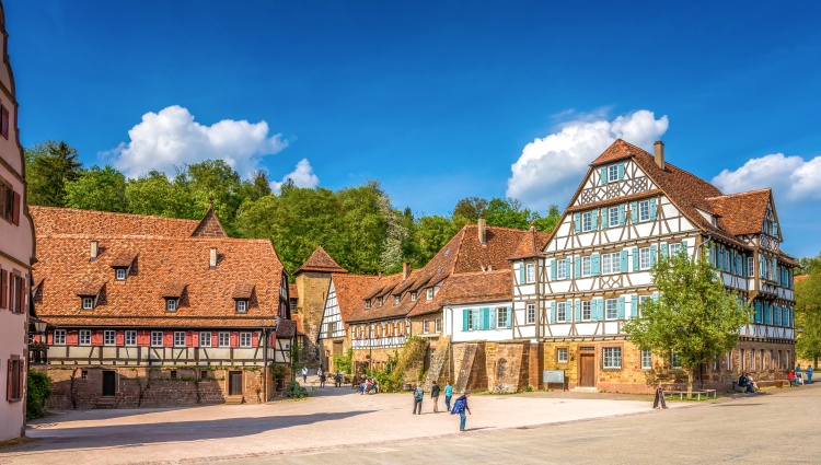 Romantic German Sites and the Charming Neckar Valley – Maulbronn Monastere Sh378912502 Sina Ettmer Photography