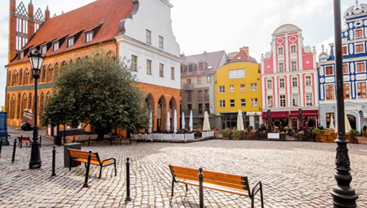 From Copenhagen to Berlin: The Baltic Sea and the Oder and Havel Rivers (port-to-port cruise) – Pologne Oder Szczecin Olena Kachmar