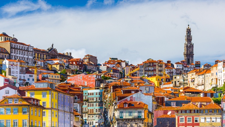 Porto and the Douro Valley (port-to-port cruise) – Portugal Douro Porto Croisieurope Slider Pob Shutterstock
