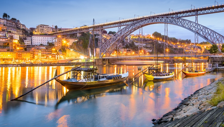 Porto, the Douro valley (Portugal) and Salamanca (Spain) 	(port-to-port cruise) – Portugal Douro Porto Sean Pavone Shutterstock