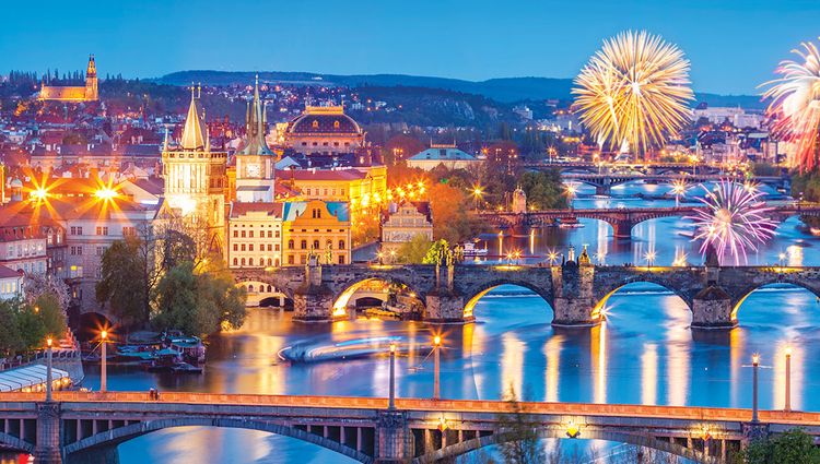 New year’s in Prague (port-to-port cruise) – Prague Elbe Slider Rpg Photocreo Michal Bednarek