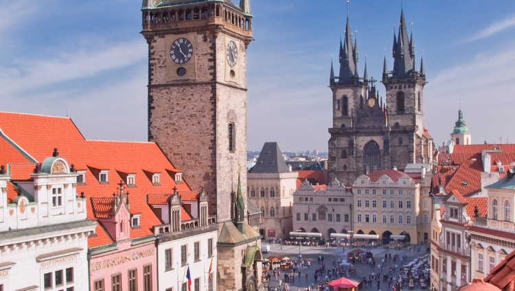 Prague, Dresden, and the Castles of Bohemia: A Spectacular Cruise on the Elbe and Vltava Rivers – Republique Tcheque Vltava Prague Croisieurope Slider Bpk Muspp En Shutterstock