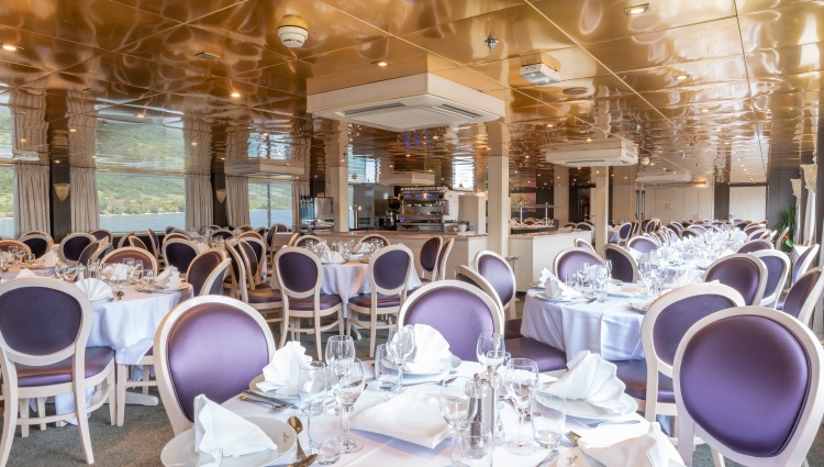 Christmas on the romantic Rhine, the enchantment of the Lorelei Rock (port-to-port cruise) – Restaurant02 Ms Gerard Schmitter Rhin Croisieurope Croisieurope