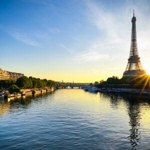 Historic Residences, Local Cuisine, and Hidden Gems in the Oise Valley (port-to-port cruise) – Seine Paris Tour Eiffel Mapics Shutterstock