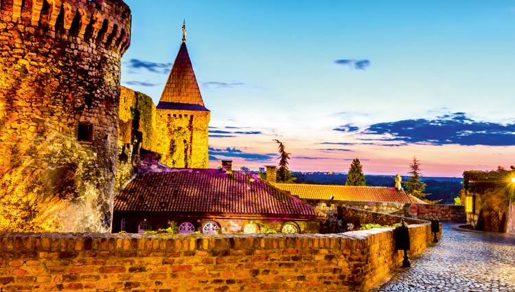 Budapest, the Pearl of the Danube (port-to-port cruise) – Serbie Danube Belgrade Croisieurope Slider Btu Shutterstock