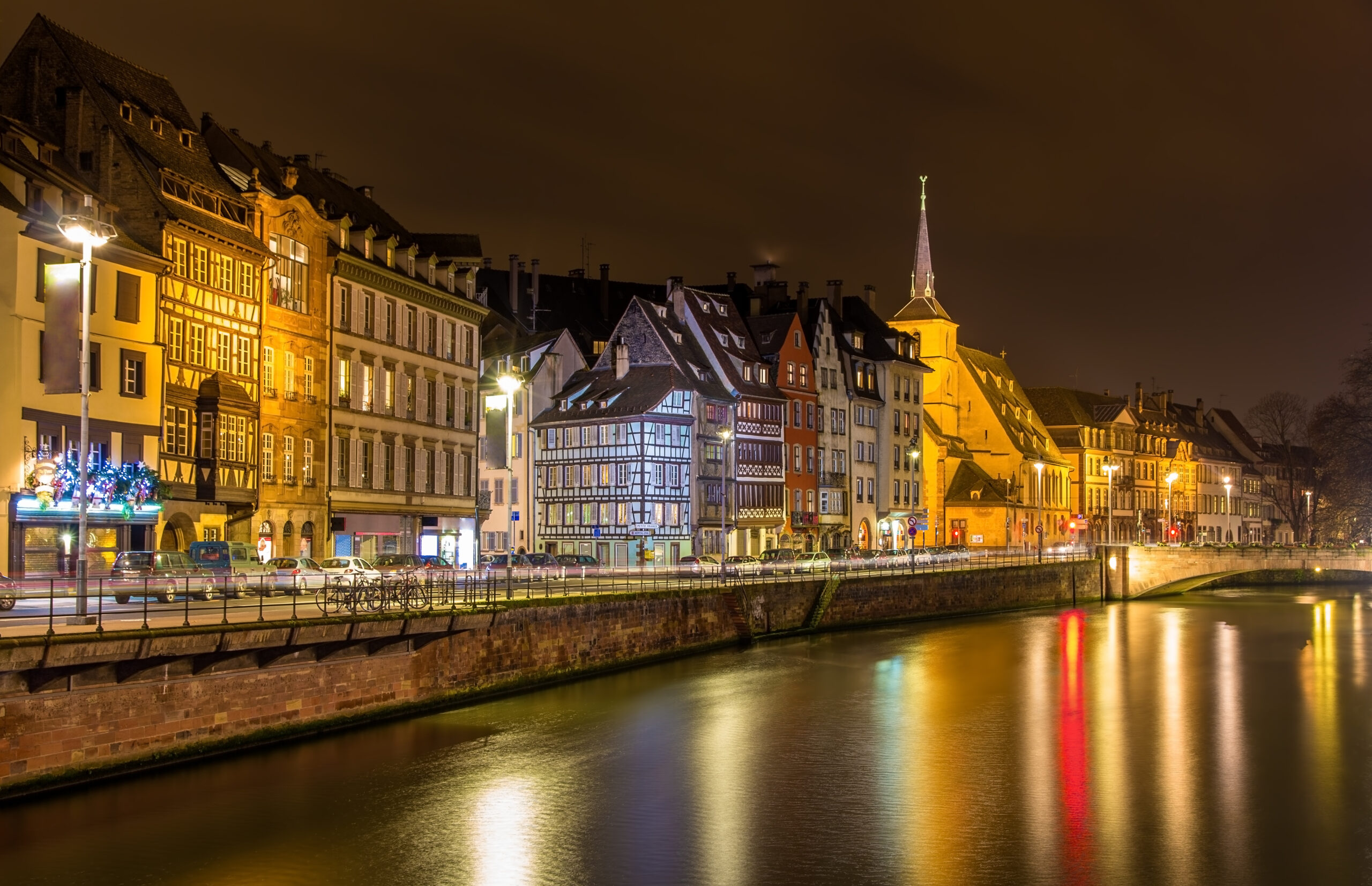 The romantic Rhine Valley and the rock of the Lorelei (port-to-port cruise) – Strasbourg Nuit Leonid Andronov Leonid Andronov