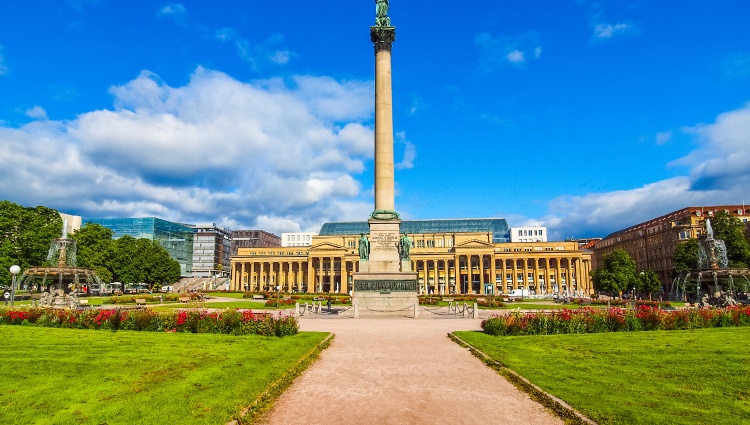 Romantic German Sites and the Charming Neckar Valley – Stuttgart Place Chateau Sh455406091 Claudio Divizia