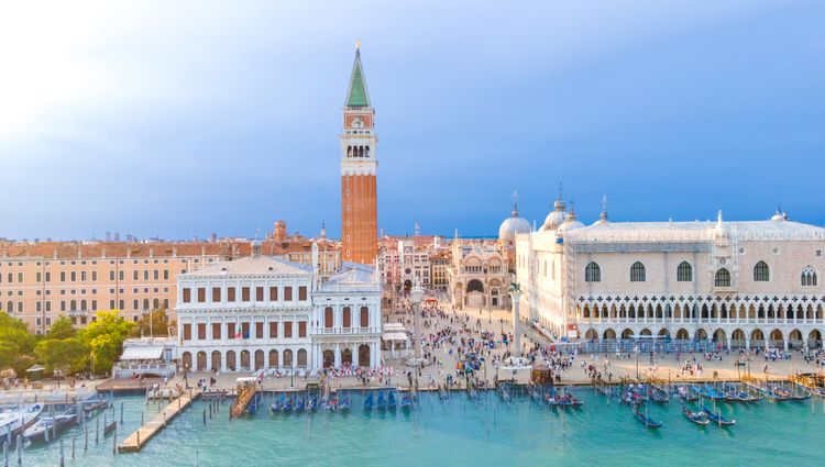 From the Canals of Venice to Renaissance-infused Mantua – Venise Campanile Piazzetta San Marco Alexandre Sattler Alexandre Sattler