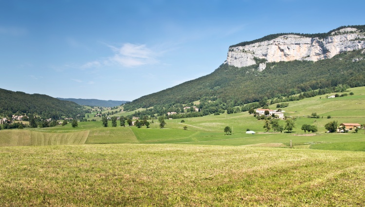 Family Club – A trip to admire the beautiful scenery of the Rhône valley (port-to-port cruise) – Vercors Delcreations Delcreations
